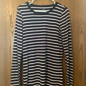 Gap long sleeved stripped shirt